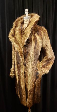 Amazing Fur! This racoon coat will keep you warm on those chilly winter nights. Label reads - Leiter Brothers ~ Hagerstown ~ Chambersburg ~ Hagerstown Leiter Brothers ~ Hagerstown ~ Chambersburg ~ Waynesboro, Maryland was in business from 1908 to 1964. This coat measures - shoulders at 17ish inches, sleeves 24ish inches, chest 39 inches and the length is 40 inches. The fur is in wonderful vintage condition with minor if any wear. There is however one button missing. The coat is lined in wool. Th Long Sleeve Winter Hunting Outerwear, Vintage Winter Hunting Outerwear, Paris Blues, Vintage Hermes, Racoon, 3 Piece Suits, The Good Old Days, Good Old, Cold Weather