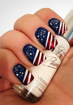 awesome 40 Ideas For 4th Of July Nails #beautynails Patriotic Nail, Fantastic Nails, Flag Nails, Patriotic Nails, Unghie Nail Art, Fourth Of July Nails, Holiday Nail Designs, 4th Of July Nails