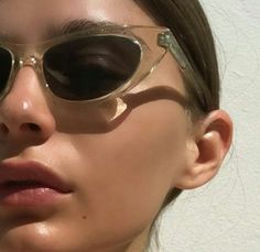 ODOOMODOO Sunglass Aesthetic Vintage, Sunglasses Coquette, Sol Aesthetic, Editorial Sunglasses Photography, Jo Bertini, Sunglasses Editorial, Sunglasses Fashion Editorial, Silver Linings, Wearing Sunglasses