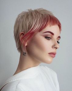 Blonde With Pink, Peinados Fáciles Para Cabello Corto, Hair Affair, Edgy Hair, Penteado Cabelo Curto, Short Blonde, Hair Inspiration Color, Short Hair Haircuts