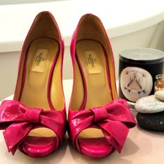 Valentino Pink Patent Leather Heels Pumps. Excellent Condition, Barely Worn. Box Included. Valentino Pink, Valentino Garavani Shoes, Pink Patent Leather, Patent Heels, Patent Leather Heels, Heels Pumps, Valentino Garavani, Leather Heels, Pumps Heels