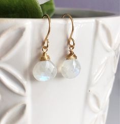 Earrings Kala - Moonstone earrings - moonstone dangle earrings - bridesmaid gift - moonstone jewelry White Moonstone Wire Wrapped Earrings, Beads Craft Jewelry, Pearl Bangle, Earrings Bridesmaid, Moonstone Earrings, Moonstone Jewelry, Beads And Wire, Etsy Earrings Dangle, Bridesmaid Earrings