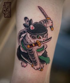 Traditional Tattoo Designs, Sticker Tattoo, Funky Tattoos, Pieces Tattoo, 4 Tattoo, Irezumi Tattoos, Traditional Japanese Tattoos, Tatuaje A Color