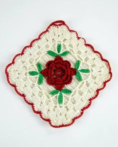 Vintage Red Rose Potholders Crochet Pattern - Maggie's Crochet Potholders Crochet, Crocheted Potholders, Crochet Pattern Vintage, Crocheted Clothes, Puff Flower, Crochet Potholder, Enhance Beauty, Crochet Hot Pads, Potholder Patterns