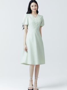 Composition : Exterior: 92% polyester 8% cotton Lining: 100% polyesterColor : GREEN_4(44),GREEN_5(55),GREEN_6(66),NAVY_4(44),NAVY_5(55),NAVY_6(66)Country of Origin : China Casual Light Green Knee-length Dress, Green A-line Cotton Midi Dress, Green V-neck Cotton Midi Dress, Green Casual Midi Dress For Work, Green Cotton V-neck Dress, Green A-line Midi Dress For Daywear, Green A-line Midi Dress For Work, Fitted Light Green Midi Dress, Green Midi Length Dresses For Work