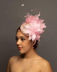 Yellow Fascinator, Special Occasion Hats, Ivory Fascinator, Floral Fascinators, Hats And Fascinators, Feather Centerpieces, Derby Hats Fascinators, Derby Fascinator, Pink Lillies