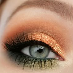 Jester Makeup, Green Makeup Tutorial, Perfect Makeup Tutorial, Foil Eyeshadow, Pageant Makeup, Galaxy Makeup, Hair Orange, Green Makeup, Make Up Tutorials