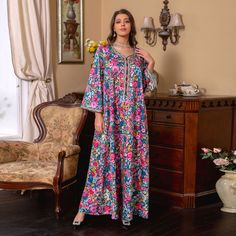 Ramadan Style, Ramadan Dubai, Kaftan Ramadan, Hijab Vintage, Dress Types, Women Abaya, Sleeping Gown, Box Dress, 2023 Clothing