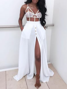 White Chiffon Button Design High Slit Skirt All White Outfit, White Chiffon, Looks Chic, Maxi Skirts, Button Design, White Outfits, Vacation Outfits, Street Styles, Classy Outfits