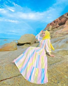 Abayas Collection, Hajib Fashion, Water Dress, Hijabi Gowns, Abdul Basit, Turkey Fashion, Dress Posing, Hijabista Fashion, Pakistani Women Dresses