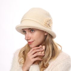 Season:Fall,Winter; Gender:Women's; Quantity:1 PC; Style:Casual; Occasion:Holiday,Daily; Material:Knit; Function:Casual / Daily; Pattern:Solid / Plain Color; Listing Date:09/25/2023; Head Circumference:; Decor:Flower Decor; Type:Slouchy Beanie Hat,Warm Winter Hat Womens Slouchy Beanie, Cold Weather Hats, Slouchy Beanie Hat, Boho Hat, Warm Winter Hats, Classic Hats, Hat And Scarf Sets, Beige Light, Elegant Flowers