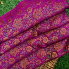 Pink Pure Banarasi Silk Handwoven Tanchui Kurta Fabric - Khinkhwab Banarasi Fabric, New Saree Designs, Design Pattern Art, Handwoven Fabric, Elegant Saree, Traditional Weaving, Suit Fabric, Other Outfits, Pink Saree