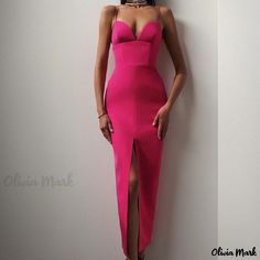 Olivia Mark - Evening Gown with Elegant Halter Neckline and Sleeveless Design - Perfect for Formal Events and Special Occasions Long Dresses Casual, Vacation Attire, Cocktail Rose, White Spaghetti Strap Dress, High Split Dress, Spring Events, Graduation Outfits, Midi Sundress, Evening Gowns Elegant