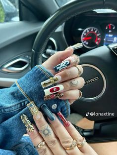 maximalist nails Fashion Killa Nails, Maximalist Nails, Poppin Nails, Vintage Nails, Nails Now, Simple Acrylic Nails