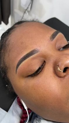 Nice Eyebrows, Pretty Eyebrows, Brow Makeup Tutorial, Baddie Energy, Tattoo Eyebrows, Ombre Brows, Ombre Eyebrows, Brow Tattoo