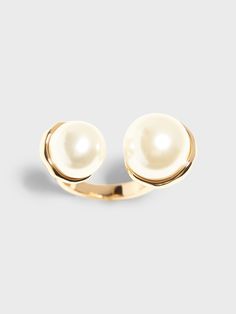 Trendy Gold Pearl Ring Gift, Luxury Pearl Ring Jewelry, Elegant Gold Rings With Baroque Pearls, Gold Baroque Pearl Ring Gift, Elegant Gold Baroque Pearl Ring, Pearl Ring Gold, Collage Cutouts, Pearl Wedding Bands, Costal Granddaughter