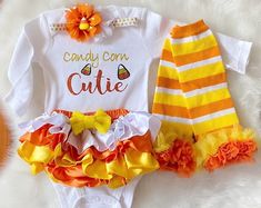 Candy Corn Outfit for Baby Girls - Etsy Halloween Costume Newborn, Newborn Halloween Outfits, Newborn Halloween Costumes, Newborn Halloween, 1st Halloween, Outfit Baby Girl, Post Partum, First Halloween, Halloween Outfit