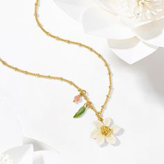 Make a lasting impression with these stunning daffodil necklace. Crafted from brass enamel, they feature a beautiful cottagecore aesthetic, lending an elegant and timeless touch to any outfit. The perfect gift for someone special, this necklace will captivate wherever they go. Adorn yourself with luxury and grace with this daffodil necklace, crafted from impeccably detailed daffodils and Selenichast. Exquisite and elegant, this piece of jewelry will add a touch of refined beauty to your ensemble Daffodil Necklace, 18k Gold Necklace, Women Birthday, Cottagecore Aesthetic, Enamel Flower, Affordable Jewelry, Nature Jewelry, Gold Pendant Necklace, Birthday Gift Ideas