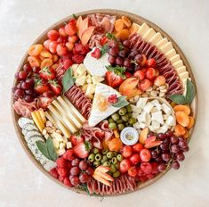 Premium cheese and charcuterie, assorted fruit, nuts, jams and various accompaniments styled on a disposable tray. Crackers served on the side. Great for a group of 12-15 as an appetizer.    If you'd like to customize your board with a phrase in cheese cutouts, please select customization -> cheese cutouts -> a Charcuterie Board Tray, August Charcuterie Board, Cheese Board Display, Veg Dishes, Easy Food Art