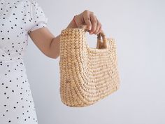 "Straw Bag for Casual Day Shopping and Travel. They made of Water Hyacinth bag. Great for gift to extra or your friend. (We disinfected the bag and ensure they ultra clean) Detail : 1 top closure zipper 1 interior zipper pocket MEASUREMENT : ♥ Size Small Thickness 4\" (inches) x Width 11\" (inches) x Height 7.5\" (inches) ♥ Size Medium Thickness 4\" (inches) x Width 12\" (inches) x Height 9\" (inches) SHIPPING: We will be SHIPPED via THAI AIRMAIL and had TRACKING No. and Delivery Time 14 - 28 da Casual Rectangular Straw Bag As Gift, Casual Rectangular Straw Bag Gift, Casual Rectangular Straw Gift Bag, Trendy Rectangular Straw Bag For Gifts, Trendy Rectangular Straw Bag As Gift, Trendy Rectangular Straw Bag For Gift, Trendy Rectangular Straw Gift Bag, White Straw Bag With Bamboo Handle, White Rectangular Straw Bag With Bamboo Handle