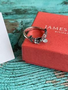 Ultra Rare James Avery Retired Sterling Silver Honey Bee and Flower 3D Ring with Avery Box Size 8 Signed Avery in band Comes with the JA box. Excellent condition Before purchasing, please make sure your shipping address is correct in your Etsy account. I will not change the shipping address after purchase due to so much buyer fraud going around. If you purchase and need an address change, we will have to cancel the transaction and start over.  Return Policy- Buyer must contact me within 5 days of delivery to notify me of return and ship with tracking insured within 7 days of receiving the item. No returns after the allotted days. Buyer pays return shipping and must return item with tracking number. Once item is returned back to me in its original condition, a refund will be issued. No retu James Avery Rings Aesthetic, 3d Ring, James Avery Rings, Bee And Flower, Address Change, Flower 3d, Ask Me Questions, James Avery, Go Around