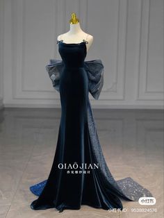 Butterflies Prom Dress, Fabulous Dresses Glamour, Cotoure Dresses 2023, Big Bow Dress Gowns, Hey Couture Prom Dress, Weimi Yang Couture, Prom Dress Ideas Unique Long, Winter Ballgown, Blue Gowns Elegant