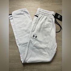 New With Tags Drip Drop, Street Style Outfits Men, Under Armour Pants, Sports Wear, Outfits Men, Under Armour Men, Clothing Styles, Mens Clothing, Street Style Outfit