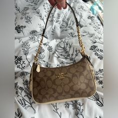 Small Coach Shoulder Bag Bag Number: H2281-Cc323 Excellent Condition Just Missing The Long Shoulder Strap Bags Coach, Coach Shoulder Bag, Future Life, Small Shoulder Bag, Bag Bag, Coach Bags, Shoulder Strap, Bag Lady, Shoulder Bag