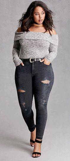 Plus Size Mid-Rise Jeans Clothing, Shoes & Jewelry - Women - Plus-Size - Wantdo - women big size clothes - http://amzn.to/2lfaYAF Mode Tips, Look Plus Size, Fashion Jeans, Plus Size Beauty, Moda Plus, Curvy Girl Fashion, 인물 사진, Look Plus, Plus Size Shirts