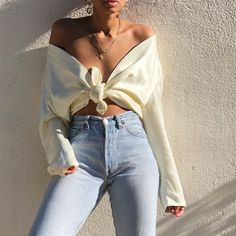 Cream Satin Blouse, Magnolia Pearl, Looks Vintage, Iced Tea, Outfits Casuales, Edgy Fashion, Look Fashion, Passion For Fashion