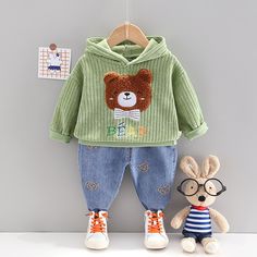 Winter Cotton Sets With Letter Print, Casual Long Sleeve Sets With Cartoon Print, Casual Long Sleeve Cartoon Print Set, Casual Cartoon Print Sets For Winter, Cute Cotton Winter Sets, Cute Winter Cotton Sets, Hooded Cotton Sets For Winter, Cute Winter Sets With Letter Print, Cotton Hooded Winter Sets