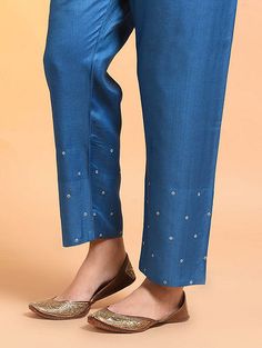 Pant Plazo Designs Latest, Plazo Designs Latest, Pant Plazo Design, Cigratte Pants, Plazzo Designs, Plazo Designs, Kurti Pants, Indian Pants, Salwar Design