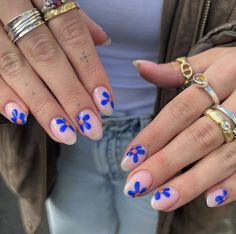 Europe Vacation Nails, Chrome Nails At Home, Chrome Nail, Summery Nails, Nail Products, Short Acrylic Nails Designs, Nails At Home, Fire Nails, Dream Nails