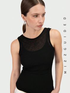 Negro Casual Collar  Tela tejida Liso Tank Embellished Elástico Ligero Fine Knit Crew Neck Top For Party, Party Fine Knit Crew Neck Top, Black Sleeveless Fine Knit Tank Top, Fine Knit Crew Neck Tank Top For Layering, Fitted Fine Knit Crew Neck Tank Top, Stretch Pointelle Knit Tops For Night Out, Elegant Pointelle Knit Tops For Night Out, Black Sleeveless Fine Knit Top, Black Fine Knit Sleeveless Top