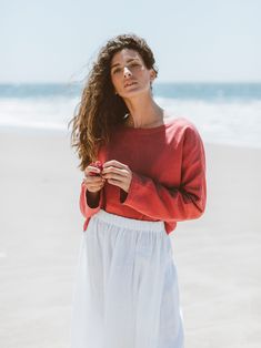 "IVY is a cropped long sleeve loose fit linen blouse. DETAILS - Oversized fit - Long sleeves - Cropped length - Boat neckline - 100% lightweight European linen fabric - Cut and sewn to order just for you in our studio COLOR - Raspberry, you can also choose other colors above - Fabric samples are available here https://www.etsy.com/listing/586569696/linen-fabric-samples SIZING & FIT - Relaxed, loose fit - Length (shoulder to hem) is approximately 26 inches / 66 cm - Bust is approximately 53 i Linen Long Sleeve Beach Top, Long Sleeve Linen Tops For Beach, Beach Long Sleeve Linen Tops, Casual Long Sleeve Cropped Summer Sweater, Casual Long Sleeve Cropped Sweater For Summer, Cropped Linen Top For Fall, Versatile Long Sleeve Cropped Sweater For Spring, Versatile Long Sleeve Linen Top, Linen Midi Skirt