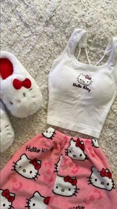 Hello Kitty Shop, Cute Pjs, Cute Pajama Sets, Hello Kitty Accessories, Cute Lazy Day Outfits, Hello Kitty Items