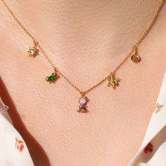 You'll glow in our Disney Tangled Necklace. Disney's Rapunzel and Pascal will remind you that you're such a bright light whenever you wear this charm necklace. We can see you in it, can't you? Add it to your growing Disney Princess Collection now! Tangled Gift Ideas, Rapunzel Merch, Rapunzel Jewelry, Tangled Accessories, Rapunzel Necklace, Rapunzel And Pascal, Rapunzel Aesthetic, Tangled Jewelry, Disney Princess Collection