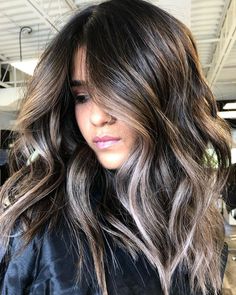 Brown Hair Color Styles, Natural Ash Brown Hair, Langer Pony, Hair Color Styles, Light Ash Brown Hair, Brown Hair Trends, Ash Brown Hair Color, Ash Hair