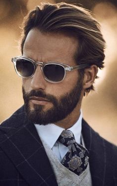 Haircut Tips, Mens Haircuts Medium, Beard Barber, Medium Length Hairstyles, Mens Hairstyles Medium, Mens Hairstyles Thick Hair, Medium Length Hair Men, Men Haircut Styles, Slicked Back Hair