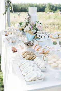 Elegant Wedding Candy Bar: Custom Desserts and Classic Popcorn, Cookies, and Cake Sweet Tables Ideas, How To Display Decorated Cookies At A Party, Minimalist Wedding Dessert Table, Wedding Sweets Table Ideas, Candy Table Ideas Wedding, Engagement Dessert Table, Cute Dessert Table, Cookie Display Ideas, Dessert Table Ideas Wedding