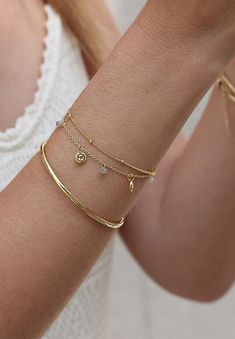 Aran Jewels TUBE - Rannekoru - gold-coloured خواتم خطوبة, Gold Bracelet Simple, Minimal Jewellery, Double Chain Bracelet, Romanticising Life, Pretty Accessories, Coin Bracelet, Bracelet Accessories, Jewelry Bracelets Gold