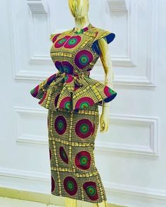 This beautifully made African print outfit will make you look stunning and standout in that your forthcoming occasion. THIS IS A HANDMADE PRODUCT. SO WE WELCOME CUSTOMIZATION. YOU CAN LET US KNOW WHAT YOU WANT TO BE ADDED OR REMOVED FROM THE ORIGINAL STYLE AND EVEN CHOOSE YOUR OWN FABRIC. ABOUT SIZING: *  Comes in different sizes.  * For more perfect fit, please use the measurement guide/sample to measure and send us the following: @Bust @Waist @Hip  @Skirt and top length  Kindly let us know how Locks Styles, African Skirt, African Skirts, African Styles, Short African Dresses, African Fashion Skirts, Ankara Skirt, African Inspired Clothing, African Print Dress Designs