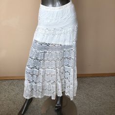 Brand New! Cream Colored Lace Skirts Fitted Lace Skirt For Vacation, Lace Long Skirt For Beach, Casual Spring Maxi Skirt With Lace Trim, Summer Lace Long Maxi Skirt, Lace Maxi Skirt For The Beach, Flowy Lace Maxi Skirt For Beach, Casual Summer Maxi Skirt With Lace Trim, Summer Lace Lined Maxi Skirt, Lace Lined Summer Maxi Skirt