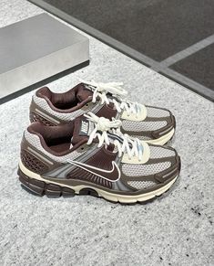 Nike Zoom Vomero 5, Zoom Vomero 5, Pretty Sneakers, Vomero 5, Shoe Wishlist, Mind Body And Soul