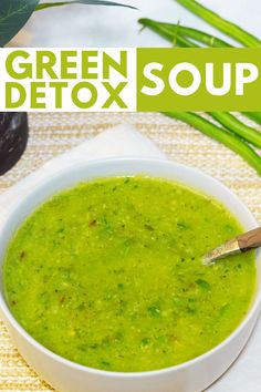 A simple green soup made with zucchini, green beans, celery, fresh herbs, and spices that’s designed for easy digestion and detox. Celery Soup Vegan, Green Soup Recipes Healthy, Detox Soup Recipes, Liver Foods, Soup Cleanse, Healing Soup, Celery Recipes, Vegetable Snacks