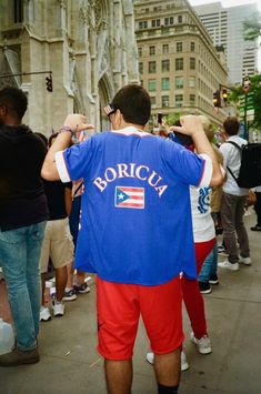 Outfits Puerto Rico Hombre Puerto Rico Vacation Outfits, Puerto Rico Outfits, Puerto Rico Clothing, Cuban Outfit, Puerto Rican Day Parade, Outfits October, Miss Universe National Costume, Puerto Rican Men