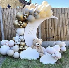 🎉🎈If you're planning a teddy bear-themed baby shower, you're definitely going to love the cuteness that the MorisMos Teddy Bear will add to your decorations. 🎊🎀Whether you need a giant teddy bear to become the standout piece of your decor or small teddy bears as charming centerpieces, we've got you covered.🧸✨Click to view more! Moon Baby Shower Theme, Cloud Baby Shower Theme, Eid Moubarak, Moon Stars Baby Shower, Babby Shower, Decoration Buffet, Idee Babyshower, Room Children, Squishy Toys