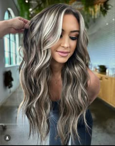 Balayage Brown Blonde, Hair Balayage Brown, Light Brown Hair Shades, Blonde Hair Balayage, Light Brown Hair Color, Balayage Brown, Ombre Blond, Brown Hair Shades