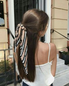 Hairstyles List, Hair Scarf Styles, Peinados Fáciles Para Cabello Corto, Long Brown Hair, Moon Flower, Grunge Hair, Gold Accessories, Aesthetic Hair, Headband Hairstyles