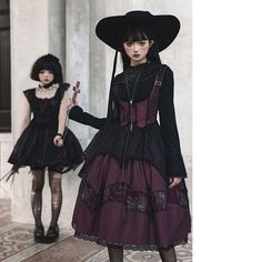 A jumper skirt and blouse decorated to look like a small bat trapped in a spider's web. The jumper skirt has an elegant atmosphere with a fluffy skirt part. The blouse features a large collar decorated with spider webs. Try wearing it with a mysterious and dark atmosphere. 
 
 Item 
 
 Jumper skirt - long length (red/purple) 
 Jumper skirt - Short length (black/red) 
 Blouse (red/black x red/black x purple) 
 Apron 
 
 
 Size 
 
 Jumper skirt - long length 
 
 XS size 
 
 Length: 100cm 
 Upper b Gothic Corset Dress For Fall Costume, Gothic Corset Dress For Fall Costume Events, Gothic Corset Dress For Fall Costume Party, Gothic Corset Dress For Costume Events In Fall, Gothic Corset Dress For Costume Party In Fall, Gothic Winter Skirt For Party, Fall Cosplay Corset Dress, Red Gothic Dress For Fall, Gothic Skirt For Halloween Costume Party